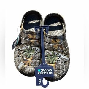 Rugged Shark Kids EVA Clogs Camo Size 6 FLAWED